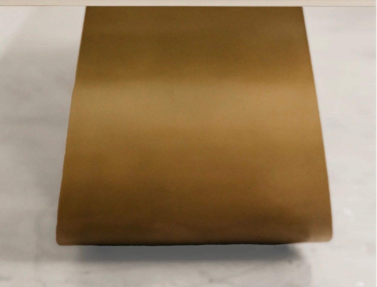 Infinity dining table